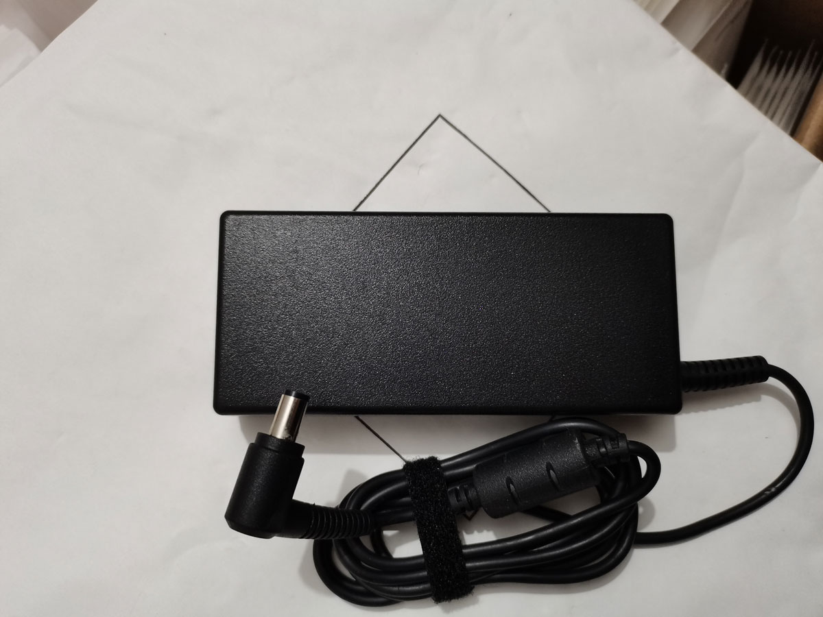 NEW OEM Delta 19V 7.1A 135W AD - Pc Gaming News review and price